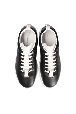 TS2 Leather Sneaker - Black-Dellamoda